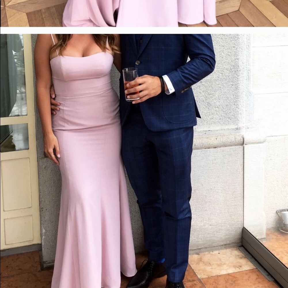 Beautiful blush gown!